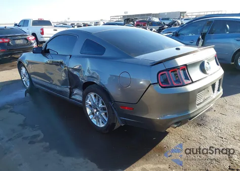 2013 Ford Mustang V6 Premium из США, поврежденный, VIN 1ZVBP8AM0D5216554